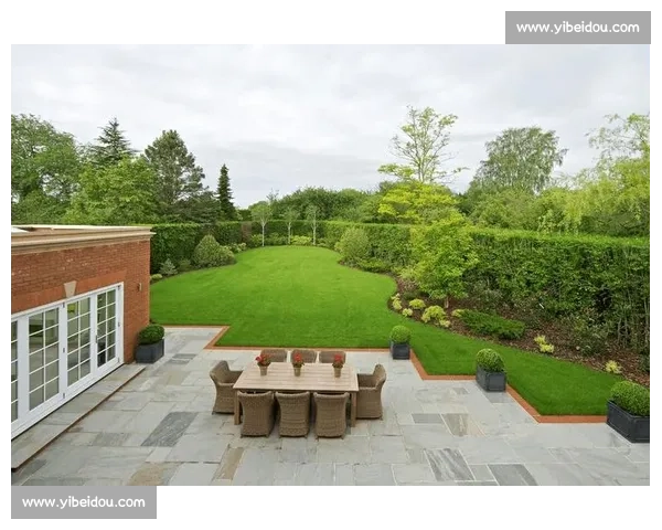 草皮养护与美化的最佳实践与技巧，打造健康绿意空间